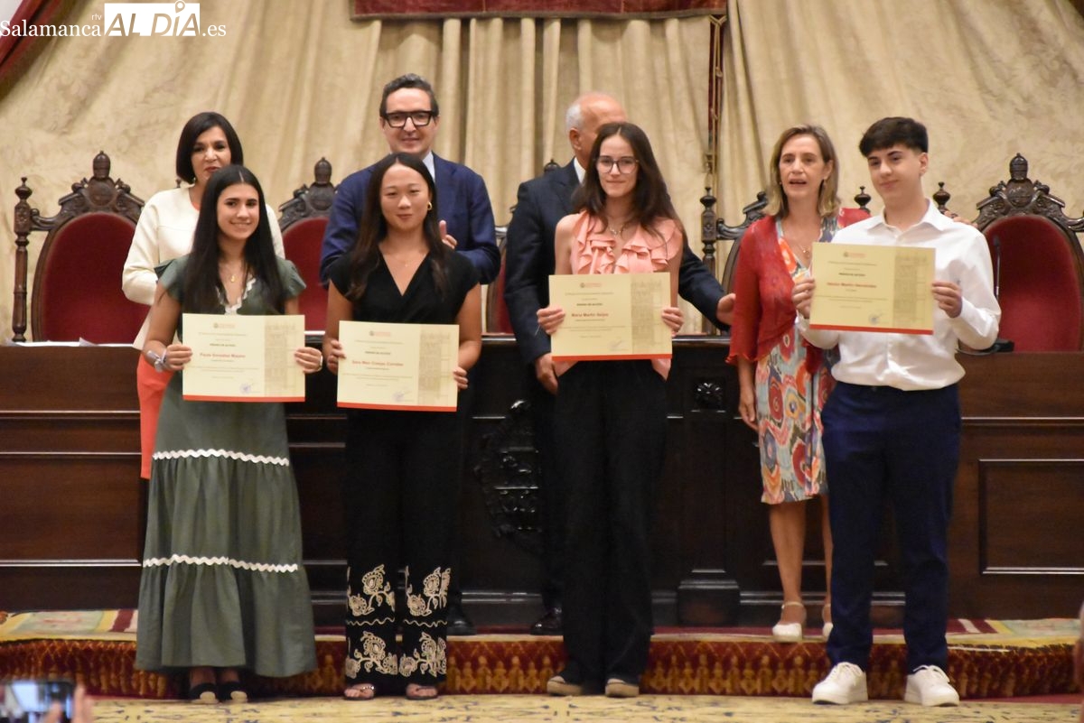 Alumno entre los 100 mejores PAU